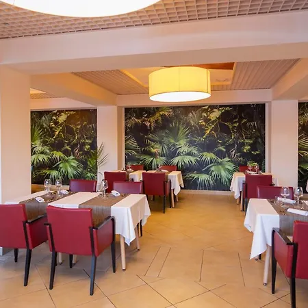 Tui Magic Life Calabria 4* Пиццо