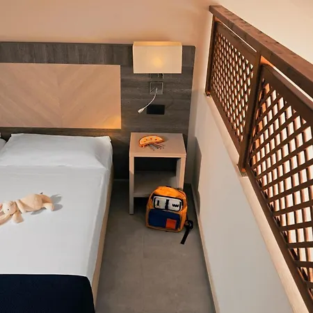 Üdülőközpont Tui Magic Life Calabria Pizzo