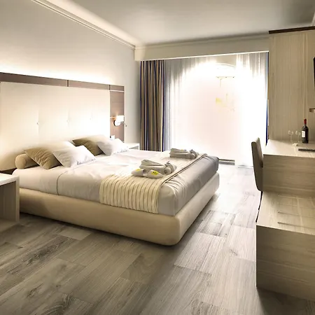 Üdülőközpont Tui Magic Life Calabria